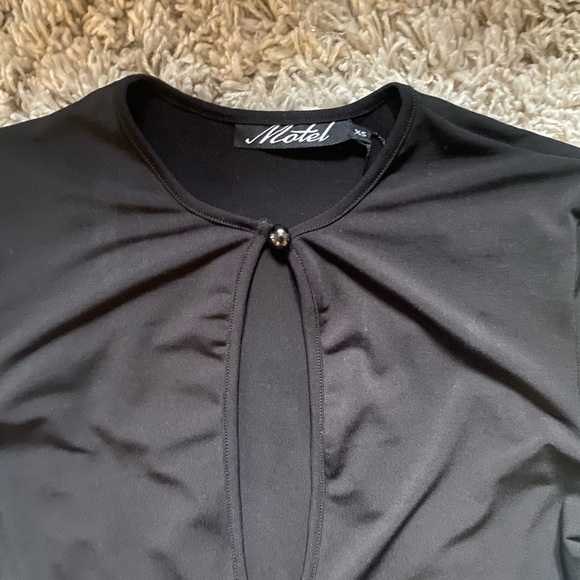 Motel Black Bodycon Dress - Picture 2 of 3